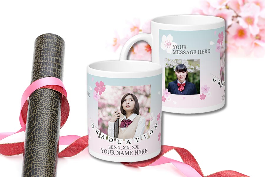 桜の花がきれいな写真入りマグカップをオリジナルでプリント　卒業祝いのテンプレート